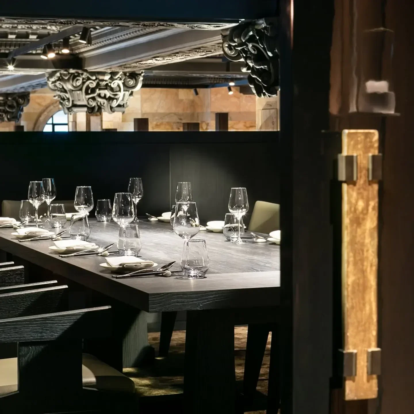 Elegant dining table setting at Imperial Treasure Fine Chinese Cuisine (London), London restaurant.